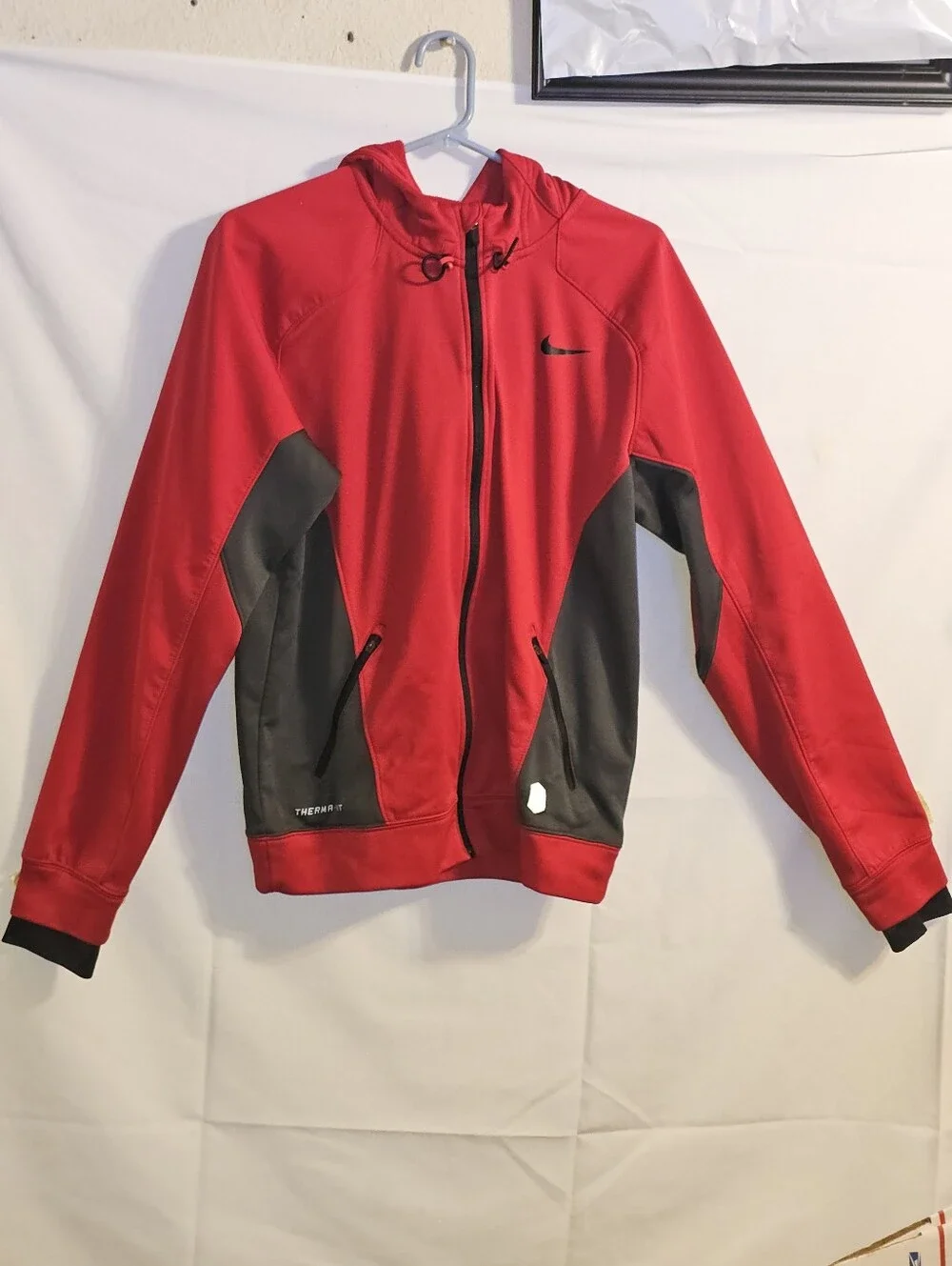 Nike Nike Hyper Elite Therma-FIT full-zip hoodie, red Size Meduim